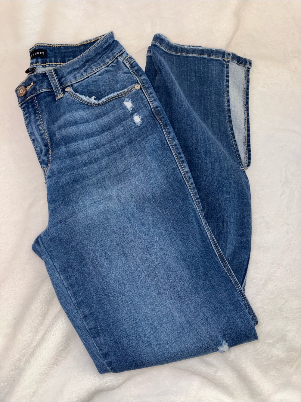 Sincerely Jules Medium Blue Straight-Leg Women’s Jeans
